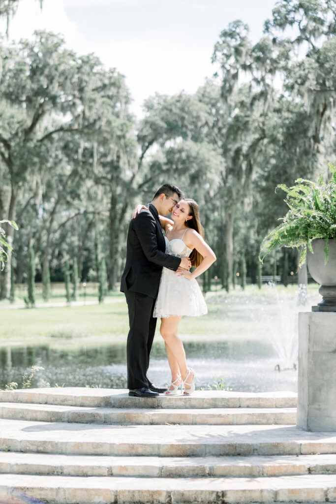 Florida engagement photographer Jessica Thomas capturing natural, timeless moments at Andalusian Oaks