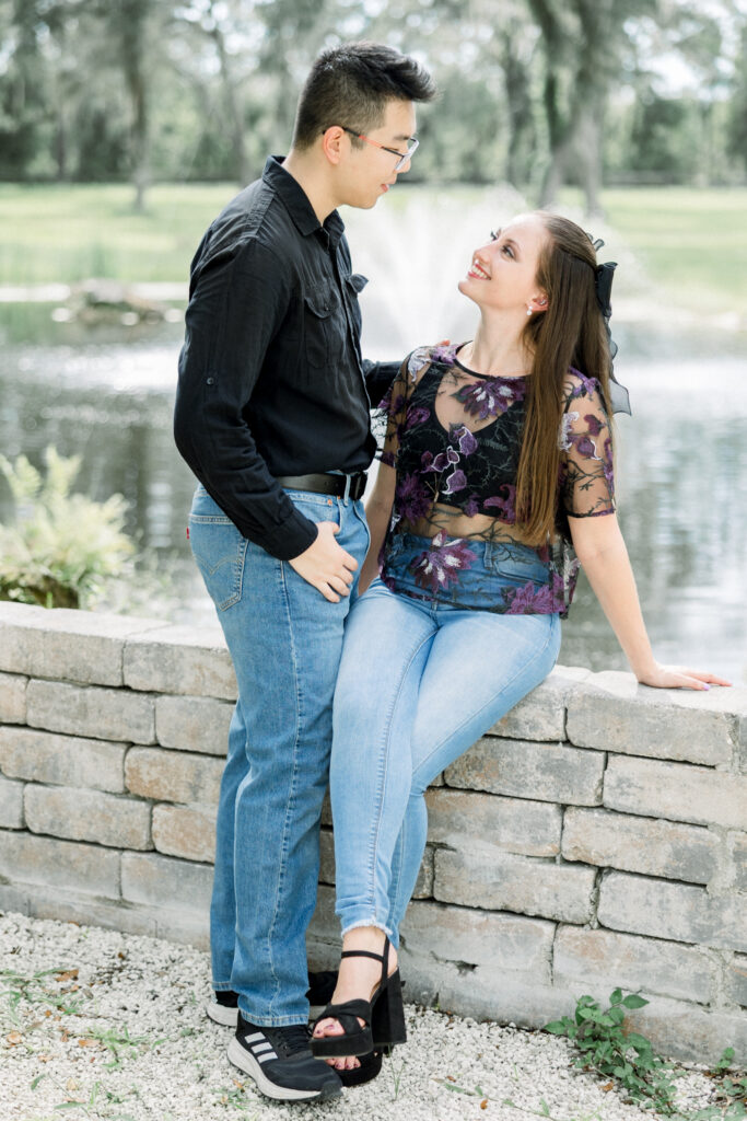 Florida engagement photographer Jessica Thomas capturing natural, timeless moments at Andalusian Oaks