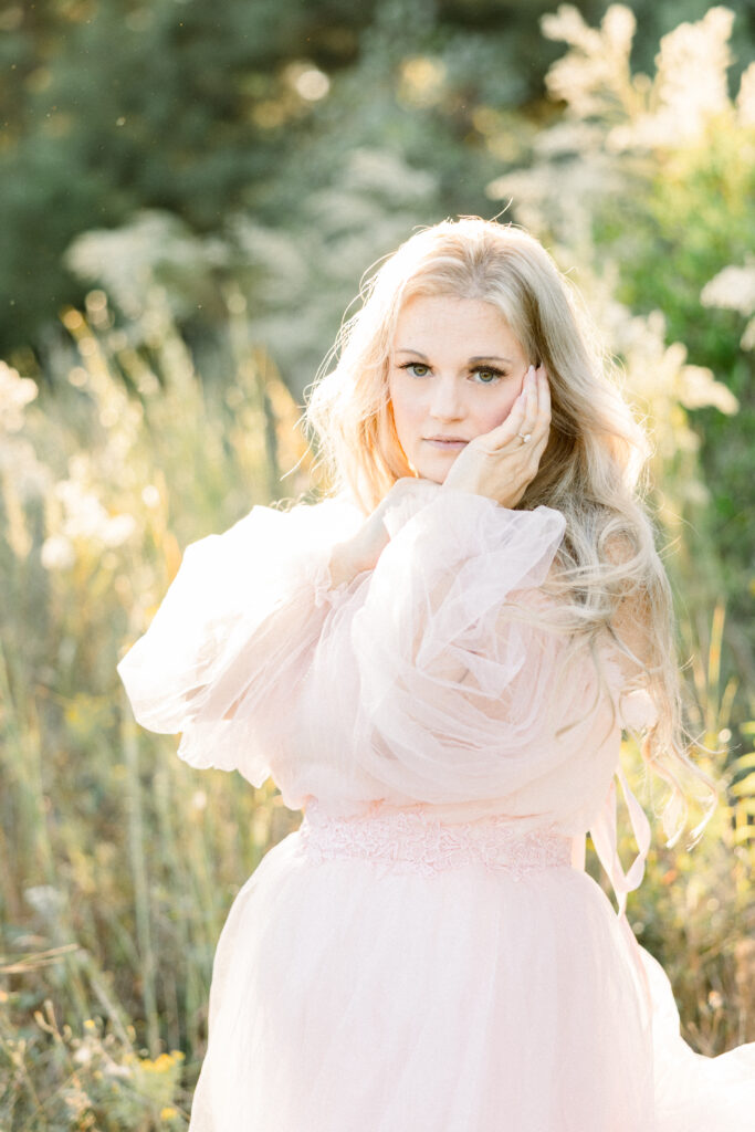 Golden hour portraits in a field in Georgia